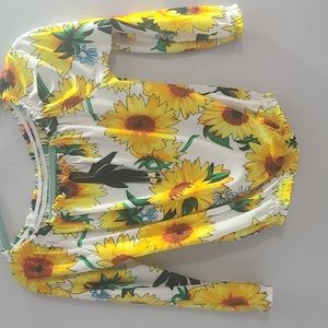 Sunflower 🌻 blouse